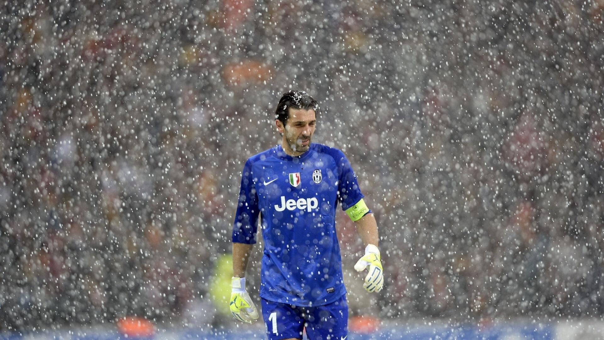 中国田径队亚锦赛创佳绩 新秀崛起老将坚守